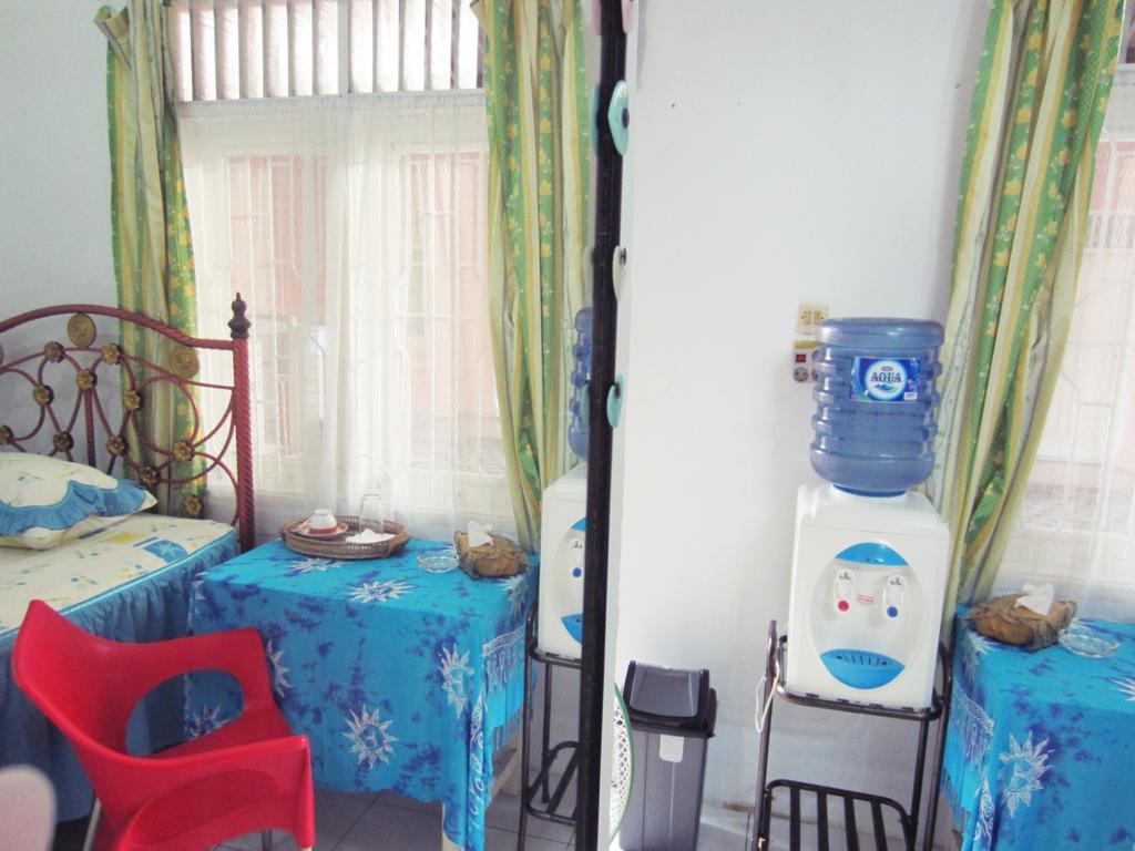 Griya 24 Homestay Medan Ngoại thất bức ảnh
